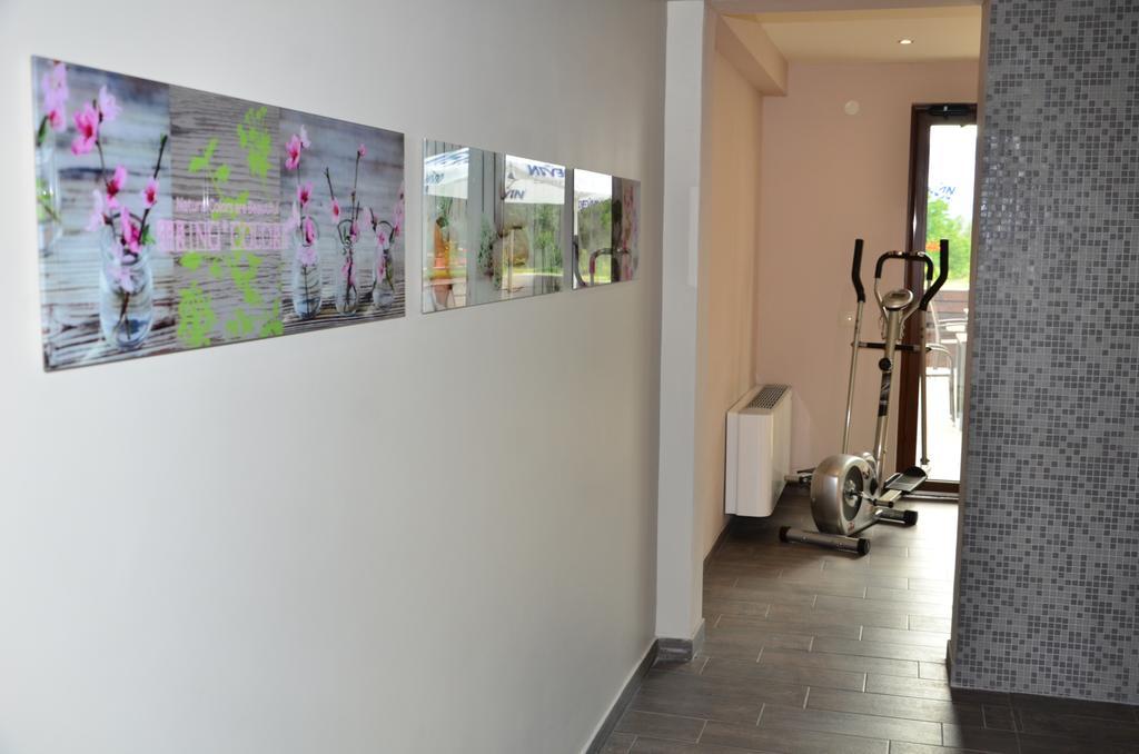 Guesthouse Green Fields การ์เมน ภายนอก รูปภาพ